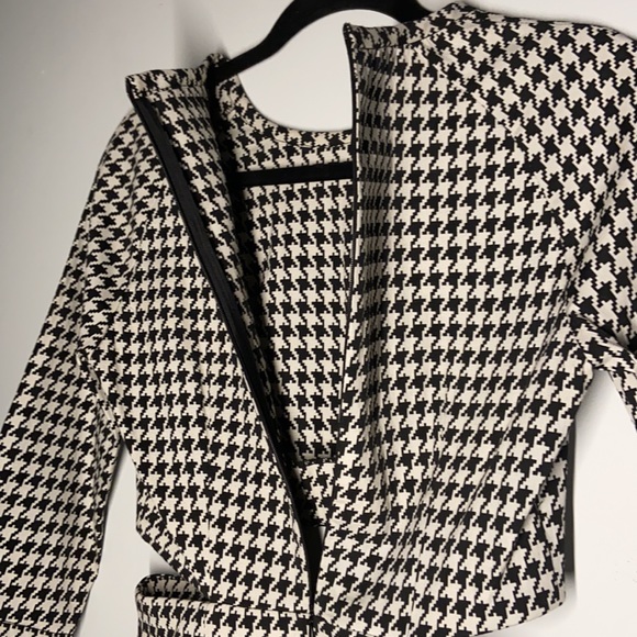NWOT Off Runway Houndstooth Dress, Small - Picture 6 of 6